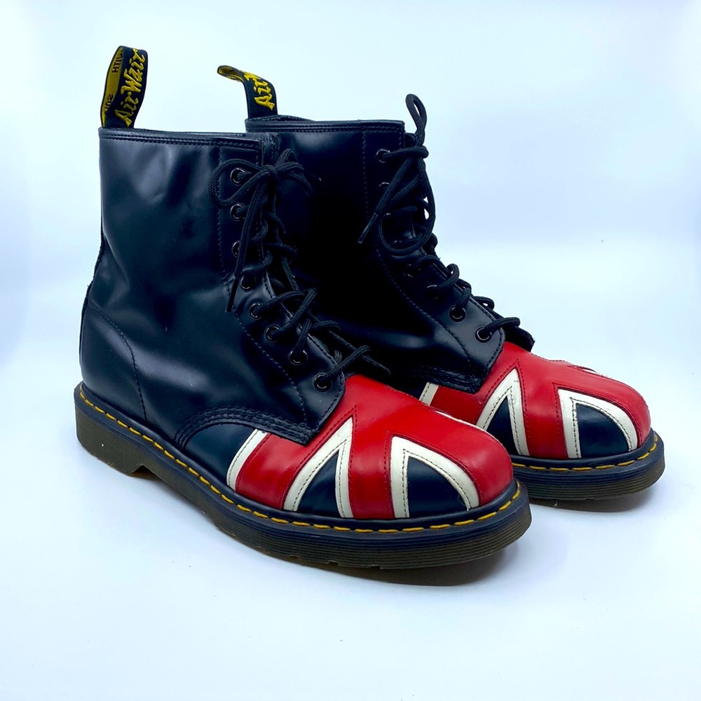 Dr. Martens Boots featuring Union Jack British UK Flag Men’s Size 11